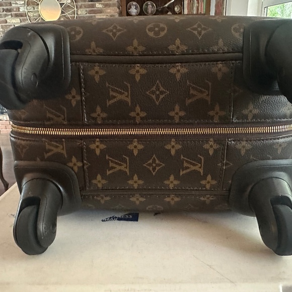 LOUIS VUITTON Monogram Zephyr 55 rigid Carry On Monogram canvas Brown with cover - Picture 7 of 12